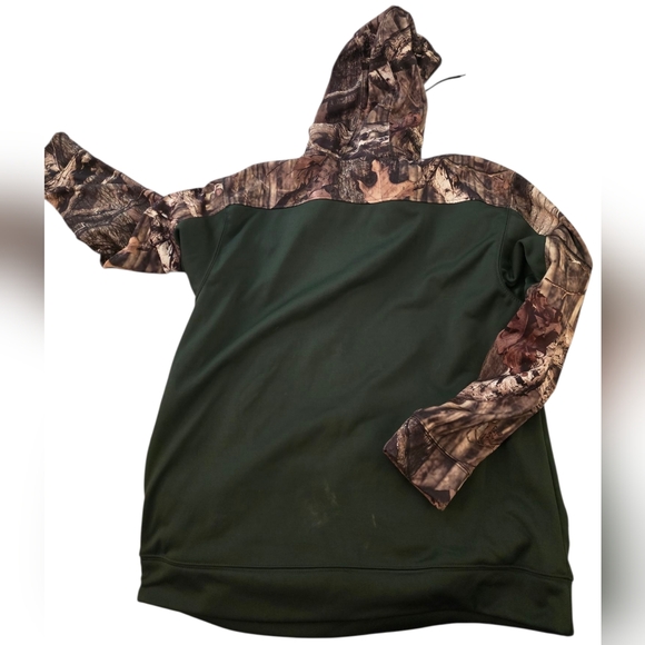 Camo and Green Hoodie - Large - Picture 2 of 7